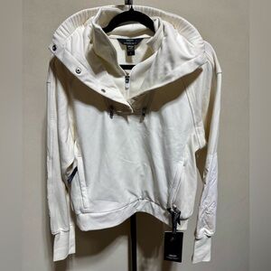 NWT 🎉 Athleta x Allyson Felix Legend Hybrid Sweatshirt